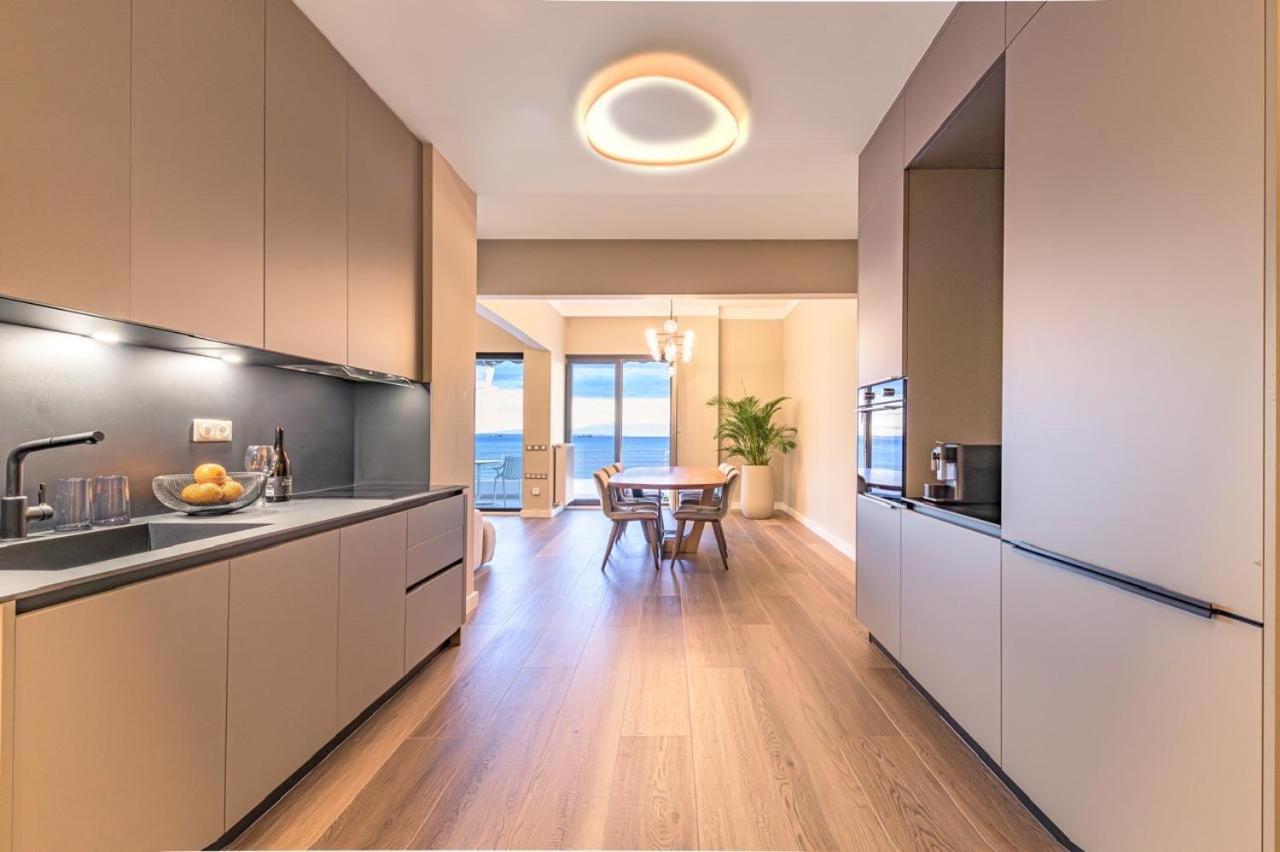 Iconic Salonica Suite Seafront Exterior photo