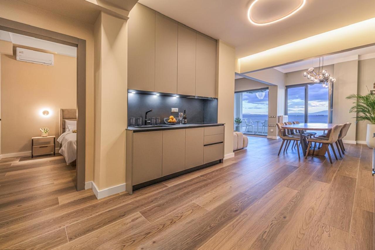 Iconic Salonica Suite Seafront Exterior photo